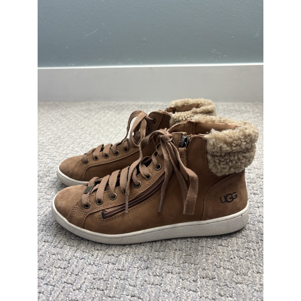 UGG Olive High-Top Sneaker Chestnut‎ Newbuck Leather Sheepskin Cuff Women Size 9